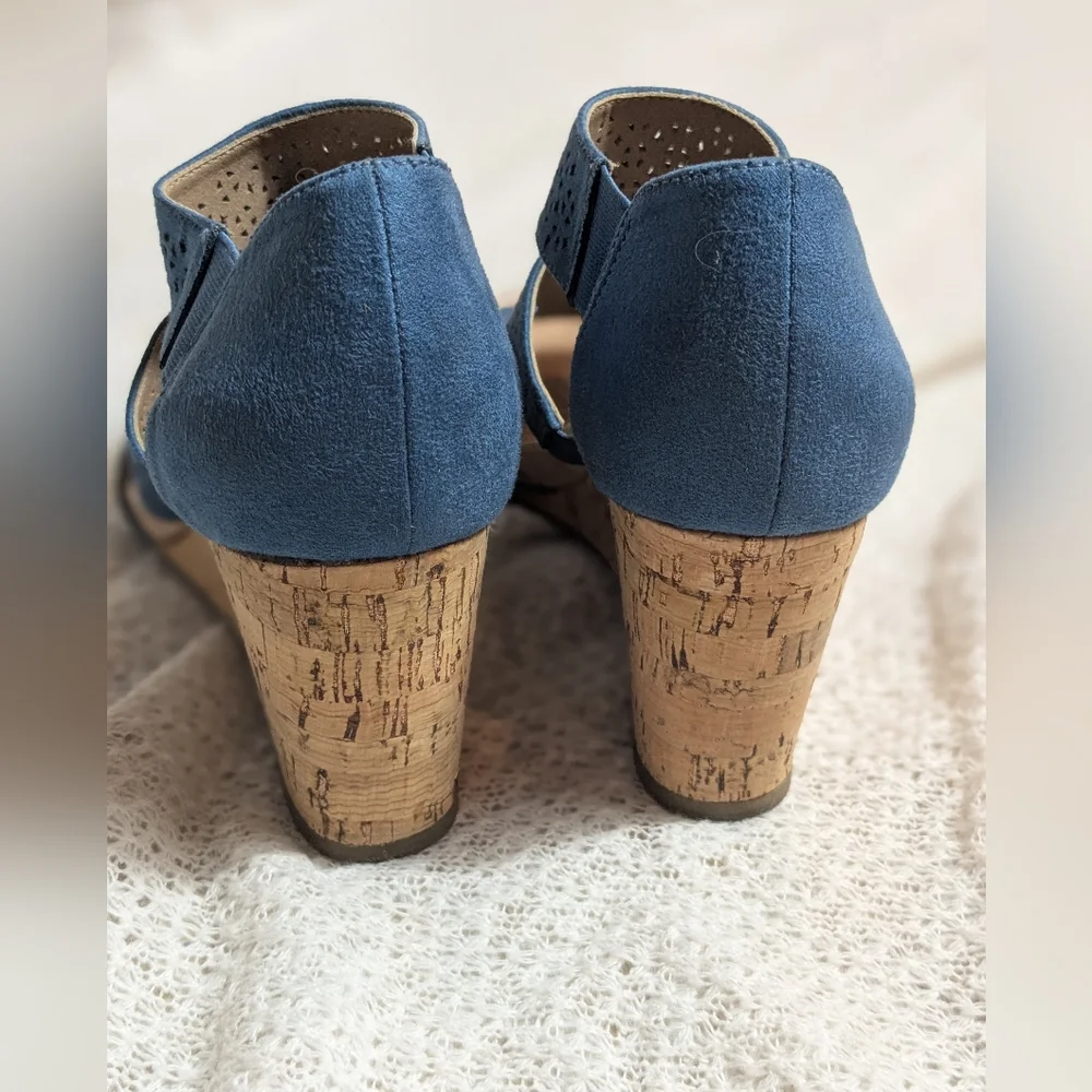 Life Stride, 'Heidi' Wedge- Blue